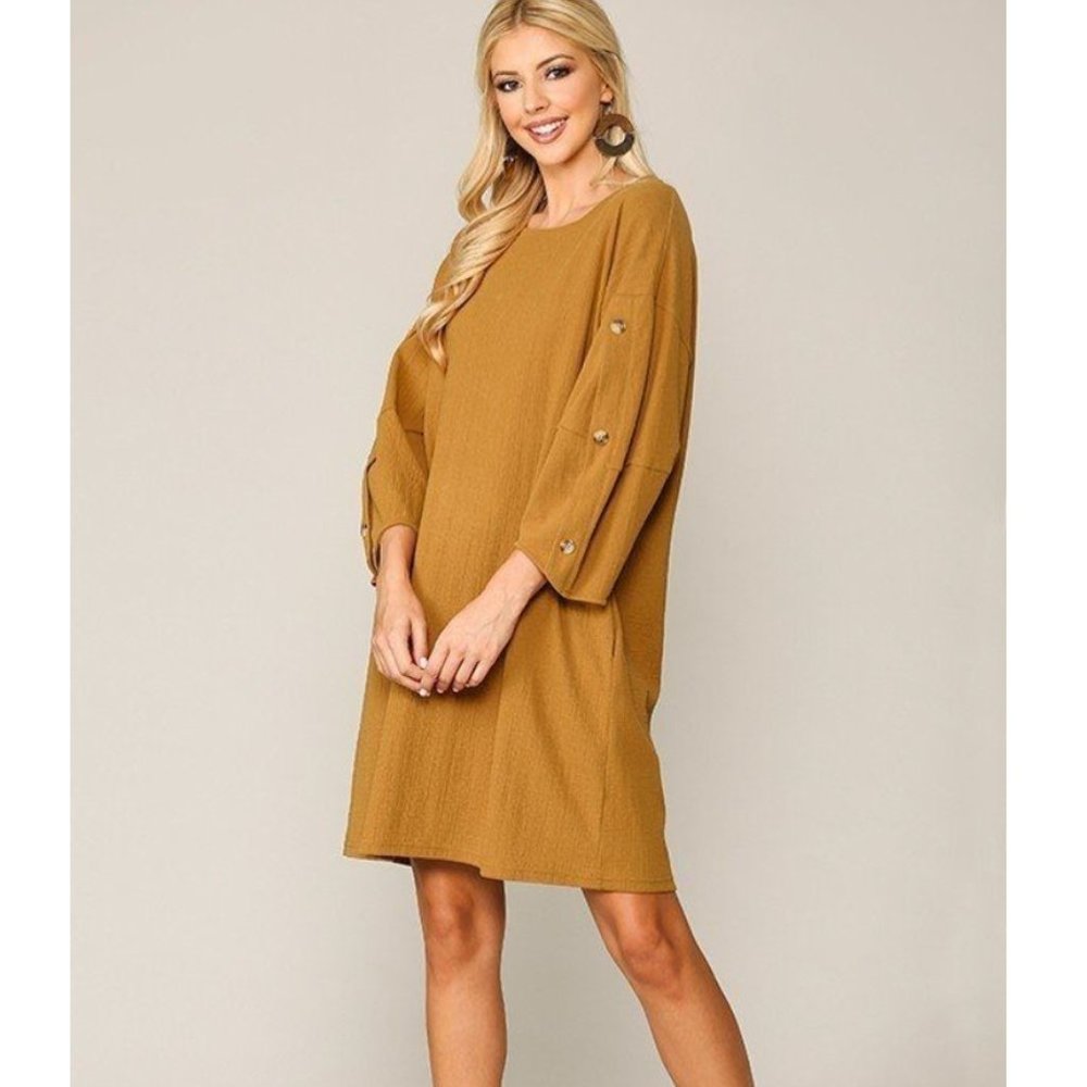 Adorable Dress with Pockets!
